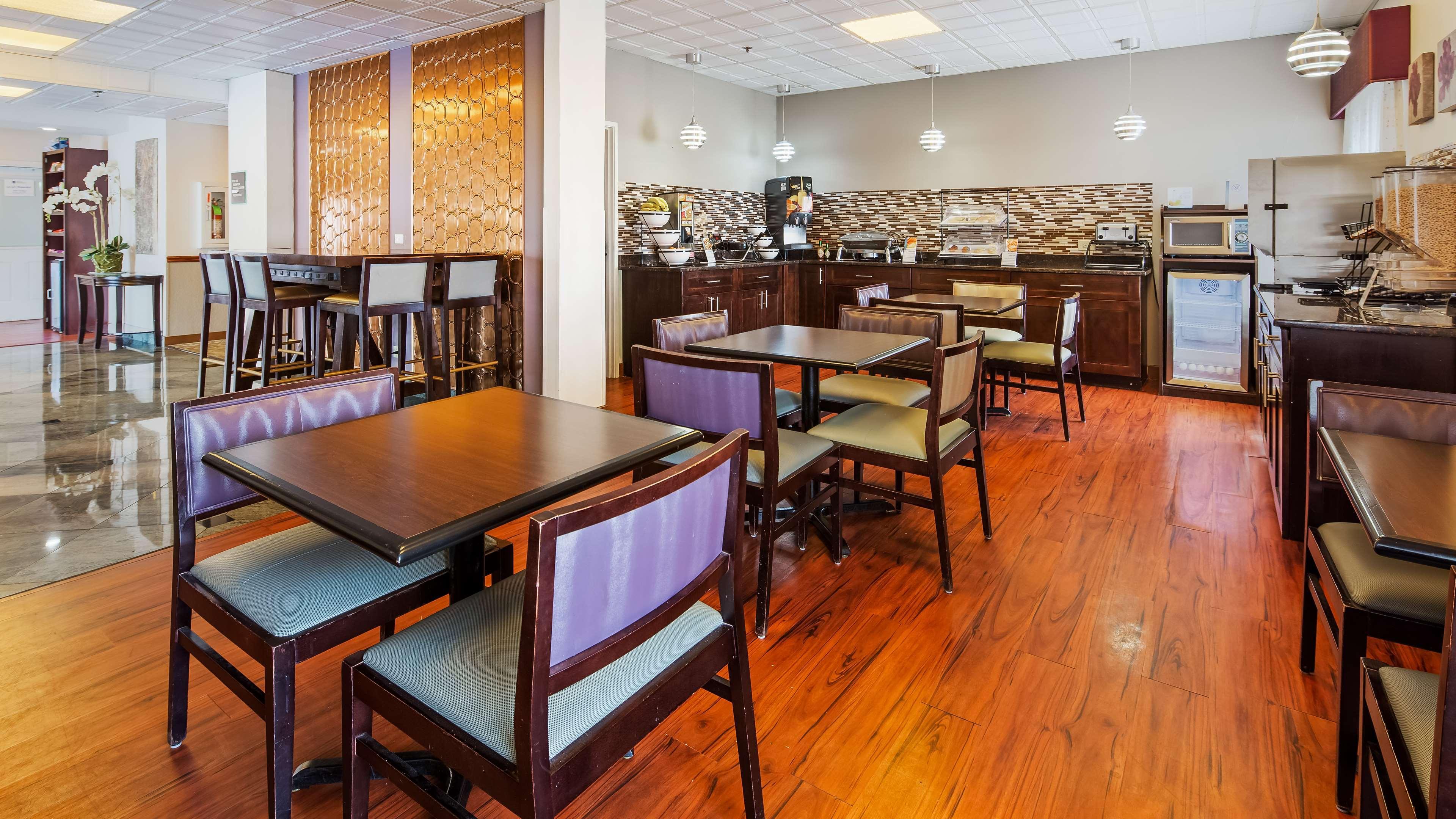 Best Western Plus O'Hare International South Hotel Franklin Park Bagian luar foto