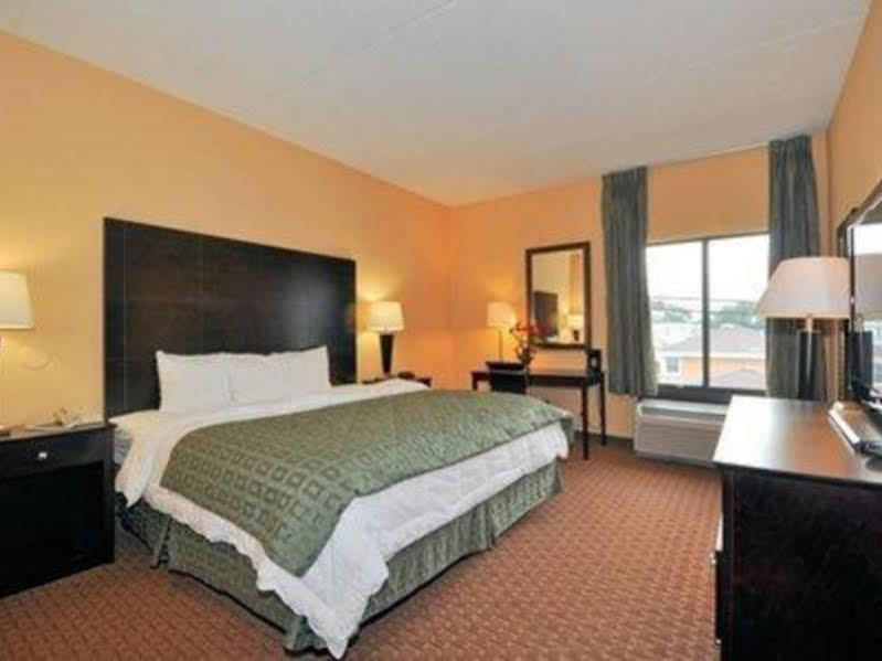 Best Western Plus O'Hare International South Hotel Franklin Park Bagian luar foto